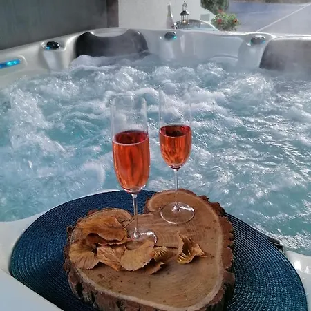 Relax Apartman Bukfurdon Vakantiehuis *