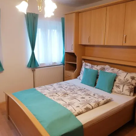 Relax Apartman Bukfurdon * Bük